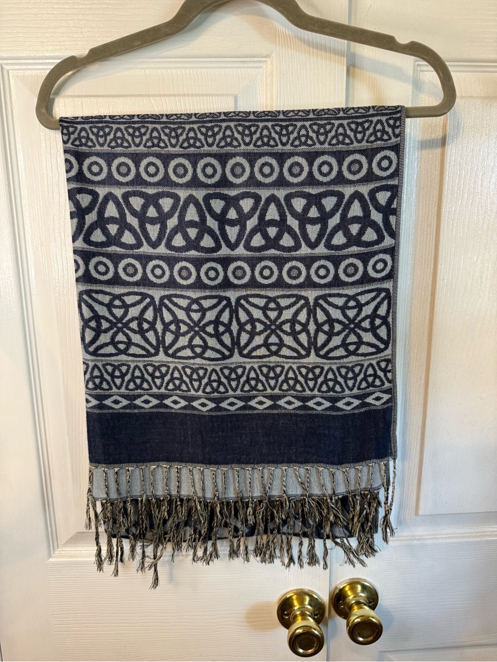 pashmina Navy and Light Gray Celtic-Patterned Fringe Scarf